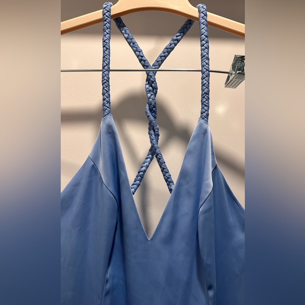 Liv Foster Elegant Blue Gown (NWT) 💙 - Picture 6 of 8